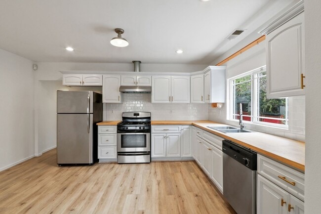 property at 2435 Houston St