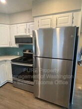2205 S Melrose St in Tacoma, WA - Building Photo - Building Photo