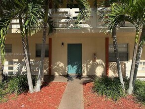 3261 NW 103rd Terrace in Coral Springs, FL - Building Photo - Building Photo