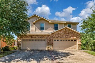 339 Orbit Dr in Lavon, TX - Building Photo