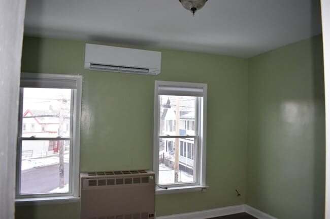 122 Intervale Ave, Unit 2