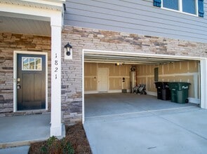 1821 Vanderlyn St in Monroe, NC - Building Photo - Building Photo