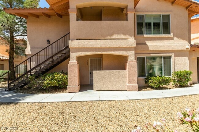 property at 350 S Durango Dr