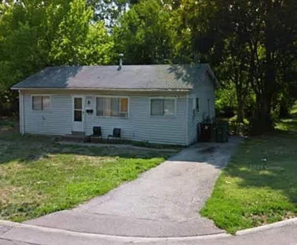 property at 10353 Duke Dr
