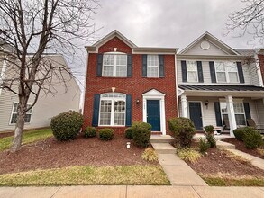 4235 Coulter Xing in Charlotte, NC - Building Photo - Building Photo