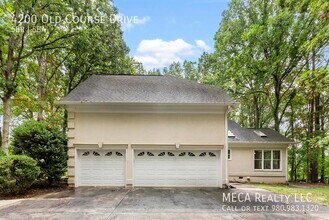 4200 Old Course Dr in Charlotte, NC - Building Photo - Building Photo