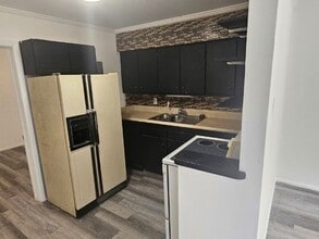 825 Eaton St, Unit C in Key West, FL - Building Photo - Building Photo