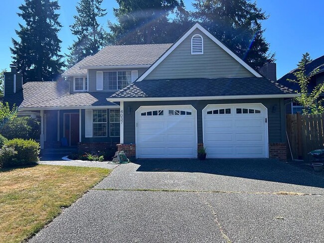 property at 4037 240th Pl SE