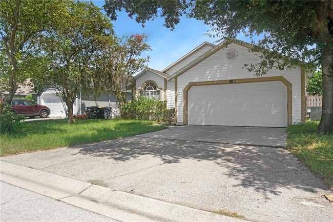 322 Allison Ave in Davenport, FL - Building Photo - Building Photo