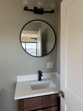 577 English St in Bristol, TN - Foto de edificio - Building Photo