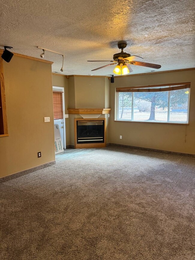 268 S 100 W in Monroe, UT - Building Photo - Building Photo