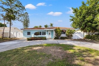 3555 Belle Vista Dr E in St Pete Beach, FL - Building Photo - Building Photo