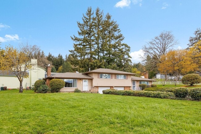 property at 9751 SE Hillcrest Rd