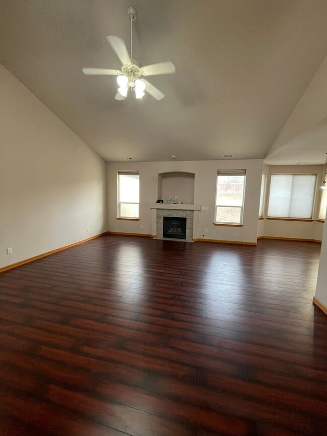 3609 Windsor Ct in Richland, WA - Building Photo - Building Photo
