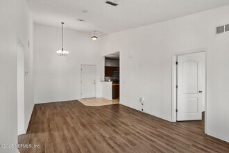 4911 Key Lime Dr in Jacksonville, FL - Building Photo - Building Photo