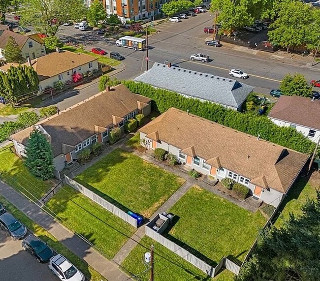 property at 4515 N Montana Ave