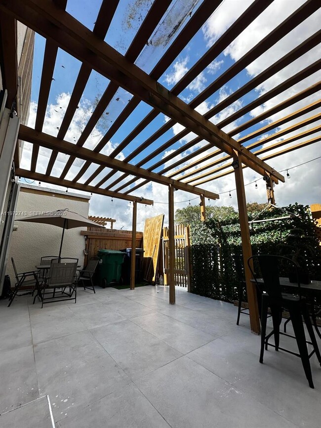 1758 SW 131st Pl Cir S in Miami, FL - Building Photo - Building Photo