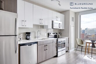1 Nashua St, Unit FL9-ID526 in Boston, MA - Building Photo - Building Photo