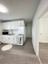 176 Pearl St in Middletown, CT - Foto de edificio - Building Photo