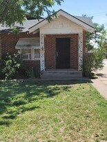 2219 S Tyler St in Amarillo, TX - Building Photo