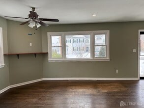 114 Netherwood Ave in Piscataway, NJ - Building Photo - Building Photo