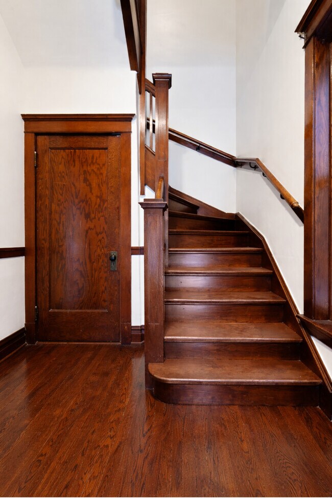 6444 N Magnolia Ave, Unit 1 in Chicago, IL - Foto de edificio - Building Photo