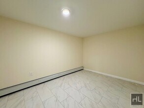 BEVERLEY ROAD in Brooklyn, NY - Building Photo - Building Photo