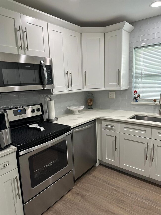 property at 5169 Lakefront Blvd