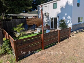 7882 Orange Ave in Fair Oaks, CA - Building Photo - Building Photo