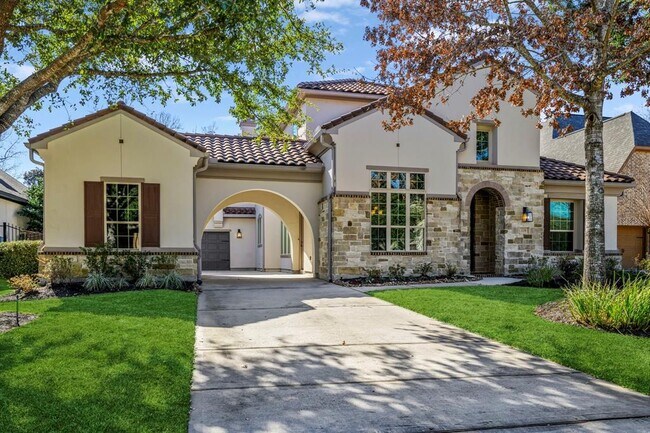 property at 139 Monterrey Bend