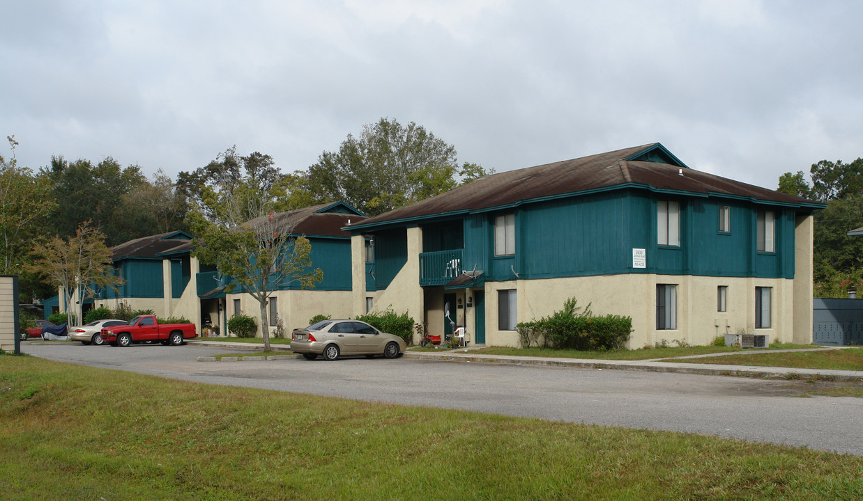 1 in Jacksonville, FL - Building Photo