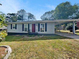 4202 Old Rock Cut Rd in Conley, GA - Building Photo