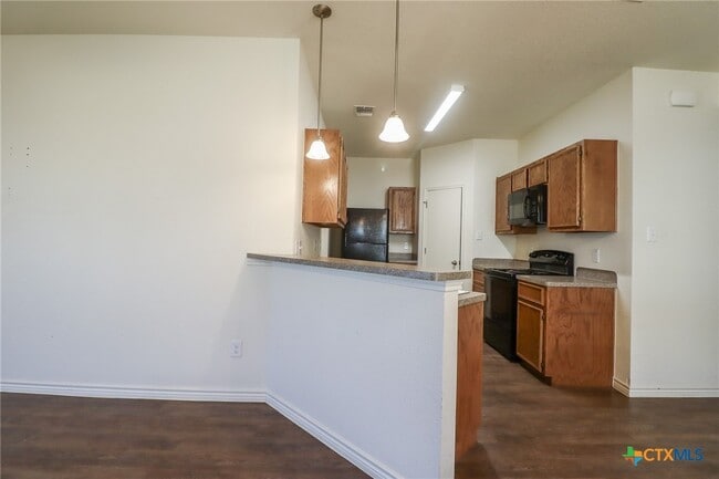 property at 909 Lasso Dr