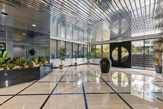 12000 Goshen Ave in Los Angeles, CA - Building Photo - Building Photo