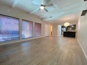 4004 Camelot Heights Dr in El Paso, TX - Building Photo - Building Photo