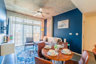 333 E Roosevelt St in Phoenix, AZ - Building Photo - Building Photo