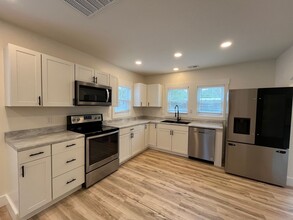 238 Central Blvd in Wilmington, NC - Building Photo - Building Photo