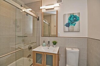 10 Juniper St in Brookline, MA - Building Photo - Building Photo