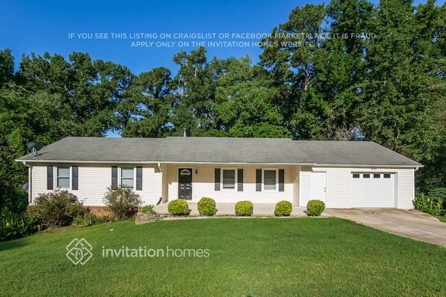 property at 4656 E Glen Ridge Cir