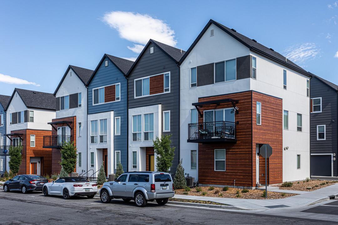 Woods Rose Apartments in Ogden, UT - Building Photo