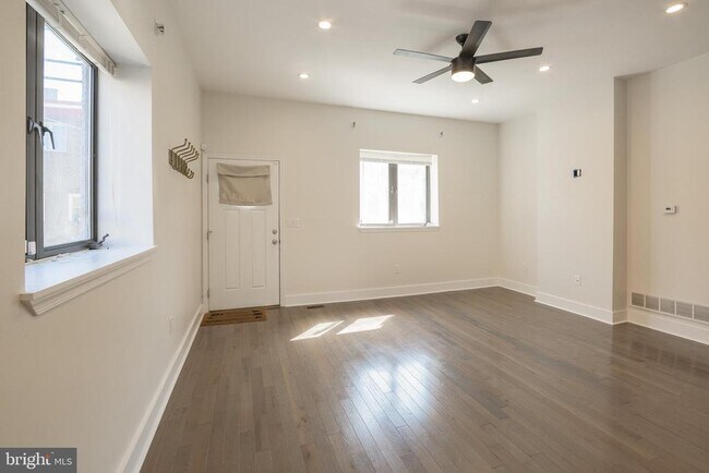 1214 S 21st St in Philadelphia, PA - Building Photo - Building Photo