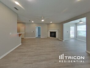 1018 Cherry Point Way in Jacksonville, FL - Building Photo - Building Photo