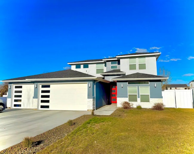 property at 12100 W Hollandale Dr