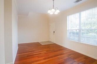 4001 Barlow Dr in Round Rock, TX - Building Photo - Building Photo