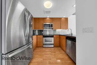 77 Dow Pl in San Francisco, CA - Building Photo - Building Photo