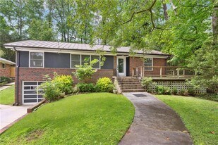 1201 Poplar Grove Dr NE in Atlanta, GA - Building Photo