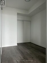 285 Dufferin St in Toronto, ON - Building Photo - Building Photo