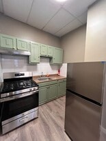 176 Monticello Ave, Unit 1B in Jersey City, NJ - Building Photo