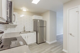 Compass Heights in Hixson, TN - Building Photo - Building Photo