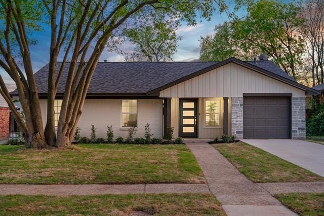 property at 9035 Leaside Dr